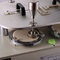 ISO 12945-2 4 Mesin Penguji Ketahanan Abrasi dan Pilling Kain Tekstil Martindale